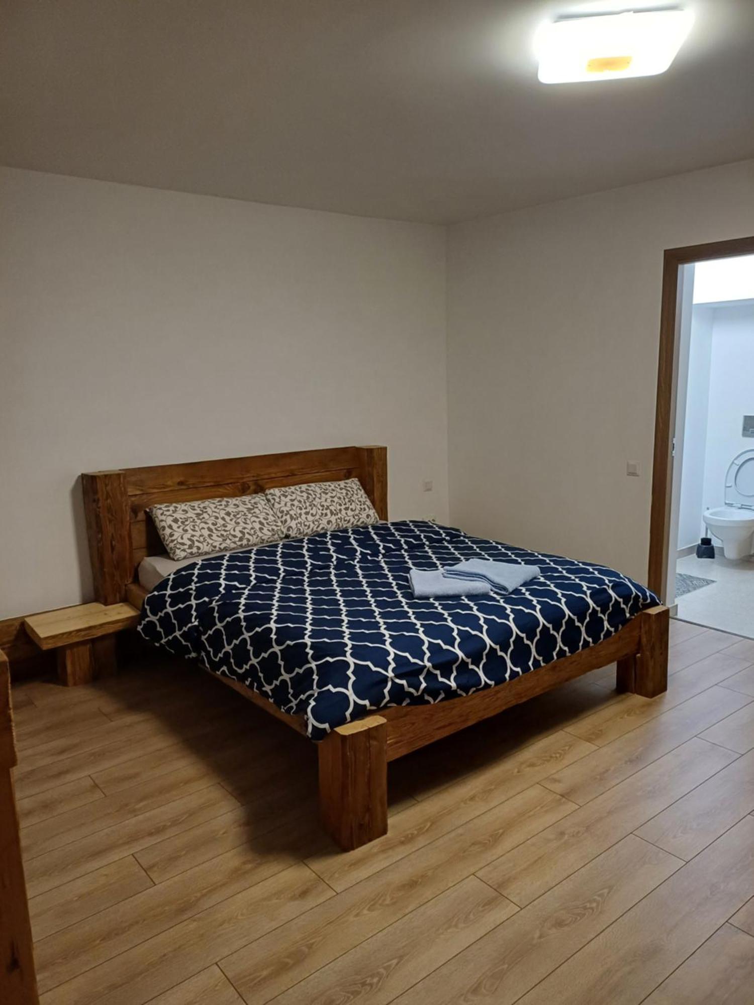 Cazare Rasnov Exterior foto